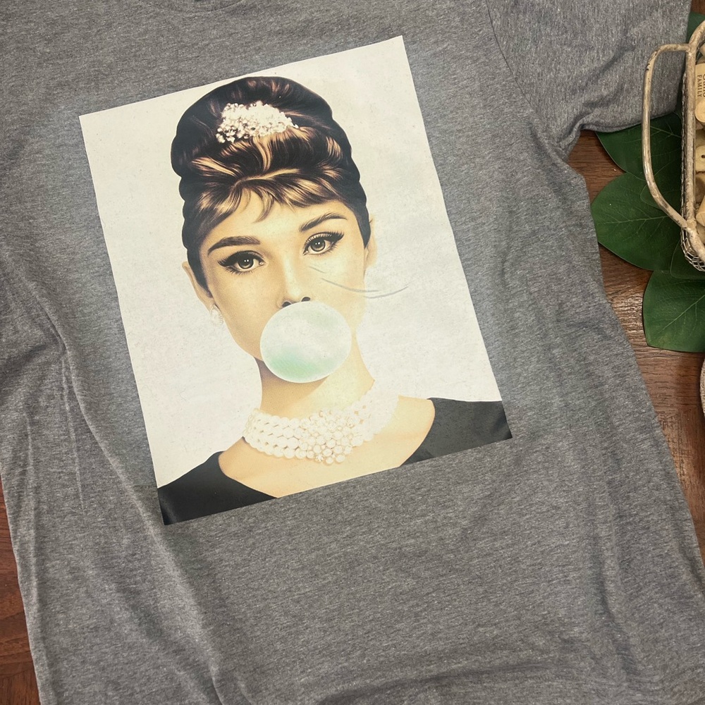 Gildan Gray Short Sleeve Tee with Graphic Print